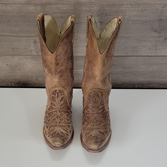 Ariat Shoes - Women's Ariat Distressed Cutout  Brown Leather Western Cowboy  Boots Sz 10